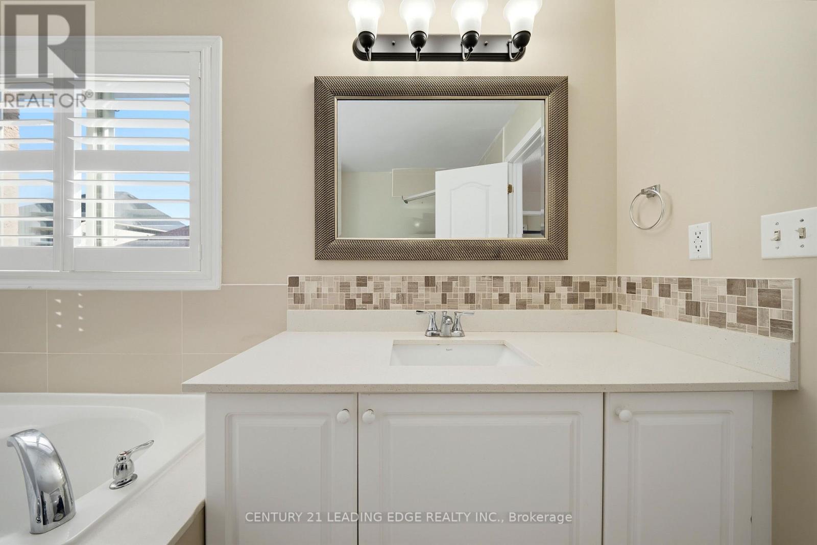 13 Boulderbrook Drive, Toronto, Ontario  M1X 2B9 - Photo 33 - E14095244