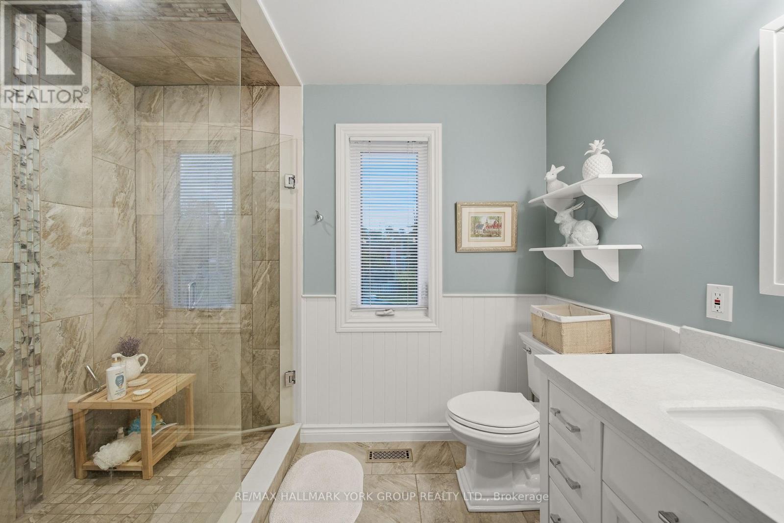 38 Lanewood Drive, Aurora, Ontario  L4G 4T8 - Photo 25 - N14095358
