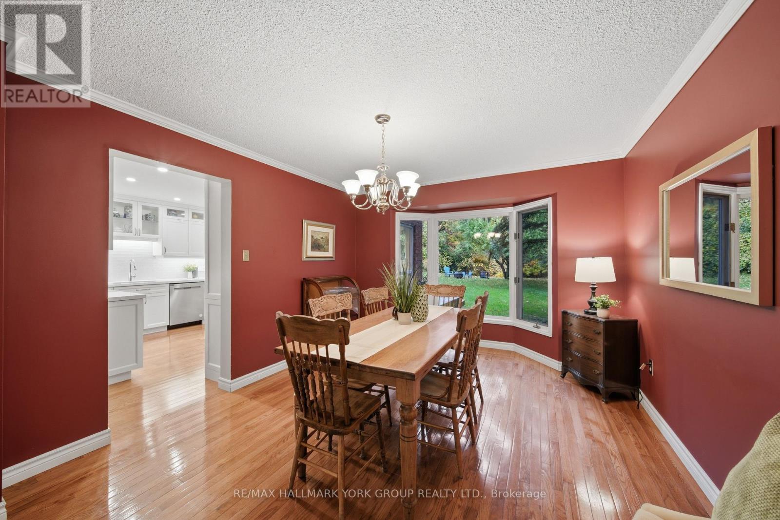 38 Lanewood Drive, Aurora, Ontario  L4G 4T8 - Photo 7 - N14095358