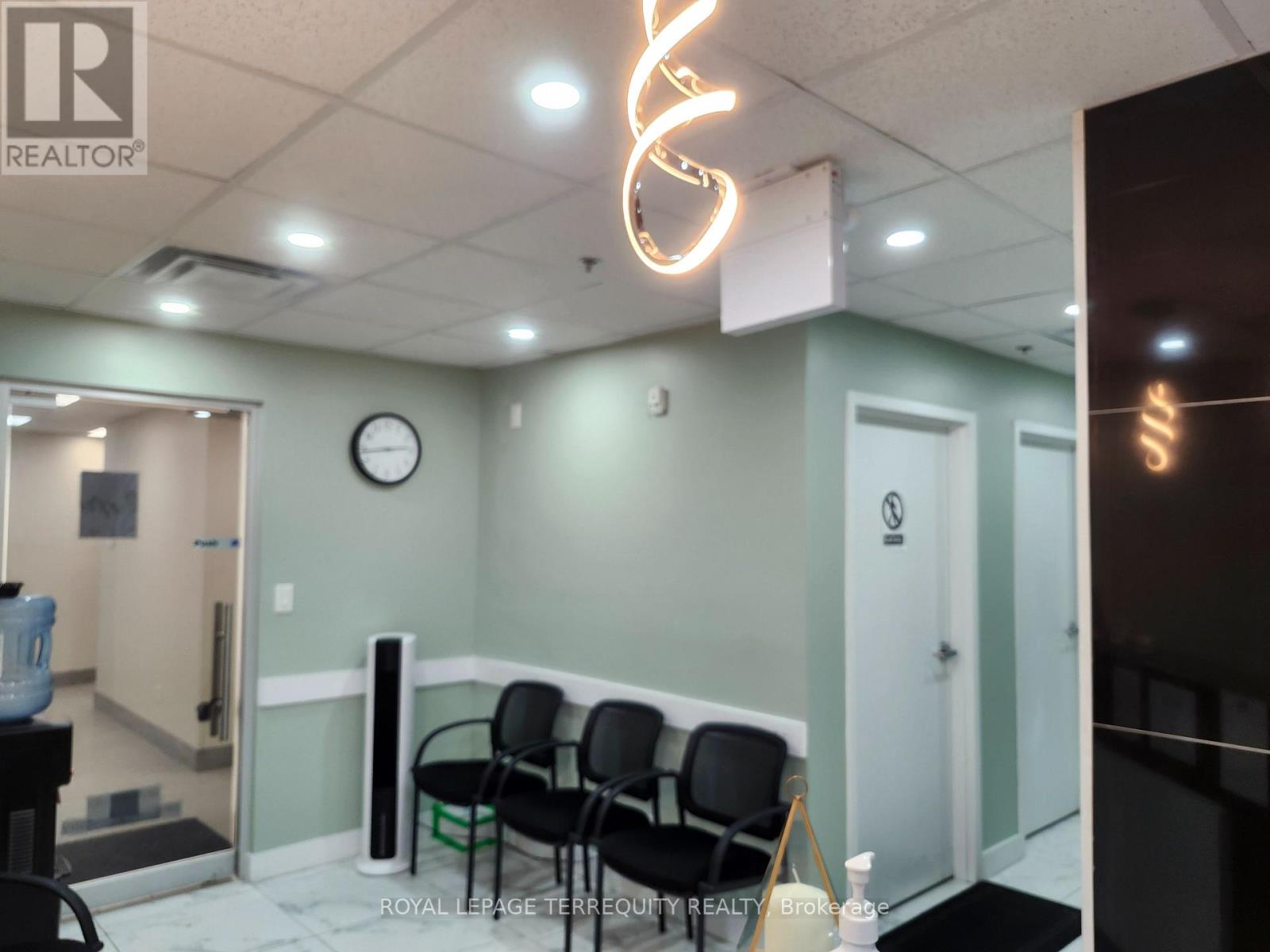 # B02 - 8760 Jane Street, Vaughan (Concord), Ontario  L4K 0E8 - Photo 5 - N14095364