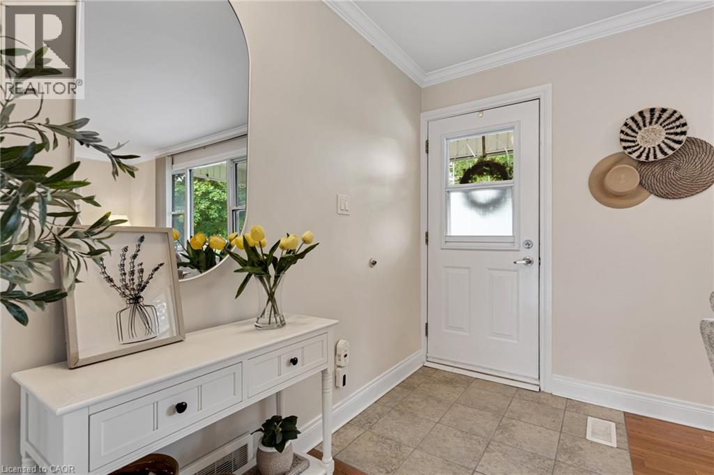 113 Whitelock Street, Stratford, Ontario  N5A 1T2 - Photo 7 - 40872486