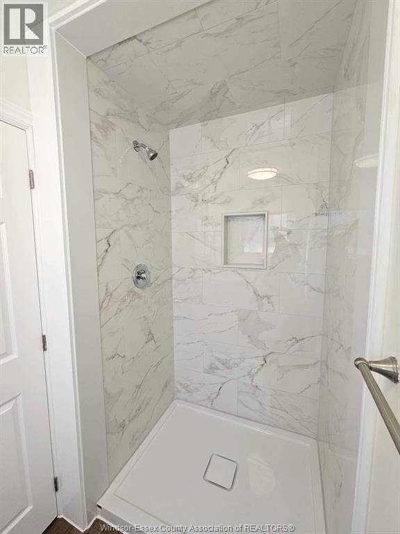 40 Holiday Court, Amherstburg, Ontario N9V 3A8 - Photo 21 - 26024603