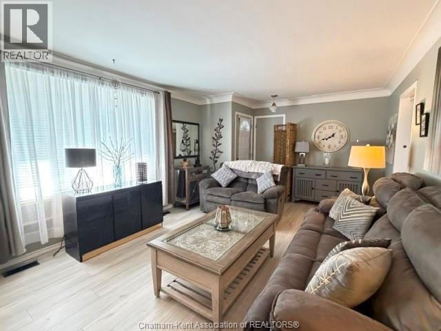 35 Sudbury Drive, Chatham, Ontario  N7L 2K1 - Photo 2 - 26025660