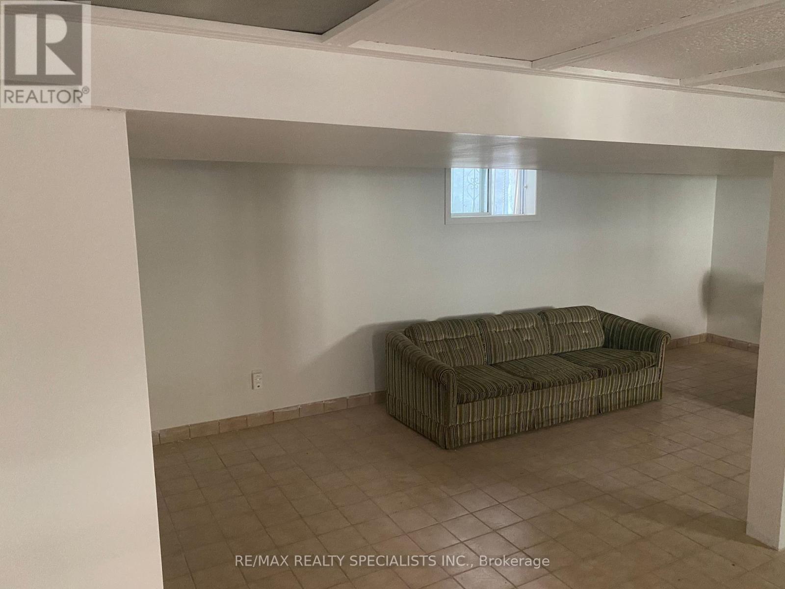 52a Rockcliffe Boulevard, Toronto, Ontario  M6N 4R5 - Photo 17 - W14088482