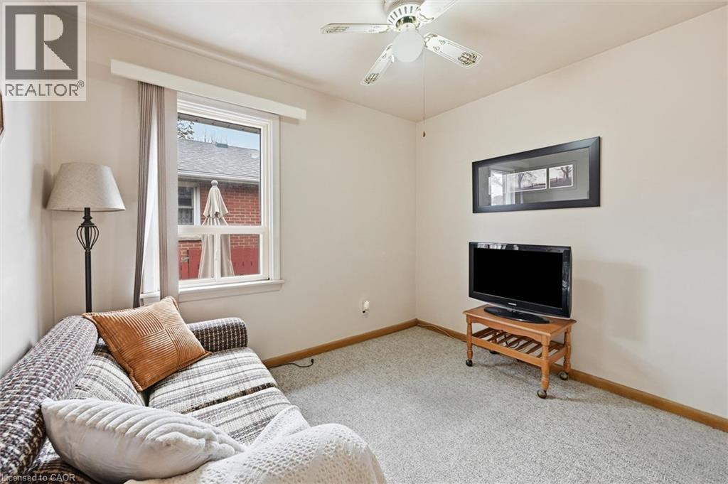 342 East 16th Street, Hamilton, Ontario  L9A 4J9 - Photo 16 - 40866140