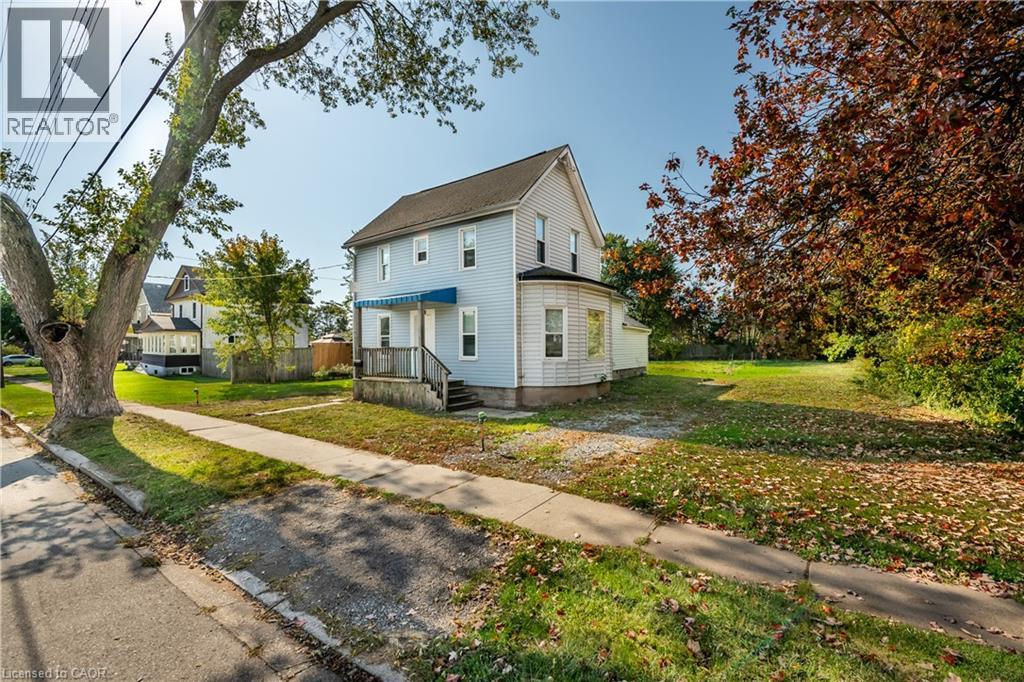 292 Fares Street, Port Colborne, Ontario  L3K 1W8 - Photo 3 - 40871071
