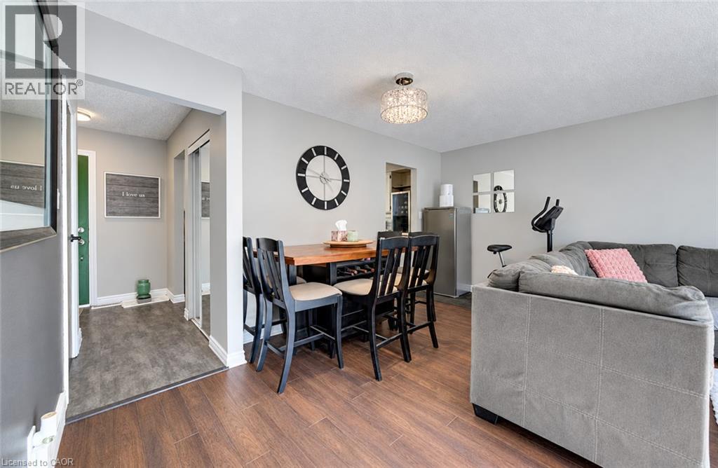 415 Bairstow Crescent Unit# 4, Waterloo, Ontario  N2K 2H7 - Photo 12 - 40871425
