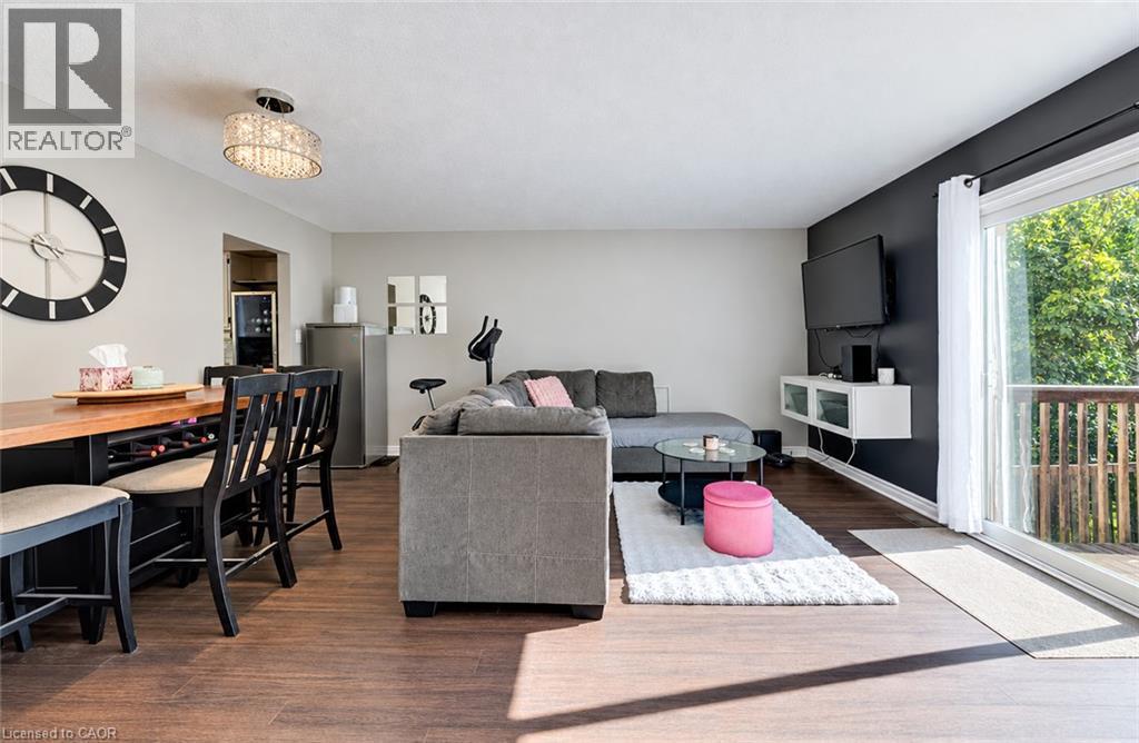 415 Bairstow Crescent Unit# 4, Waterloo, Ontario  N2K 2H7 - Photo 13 - 40871425
