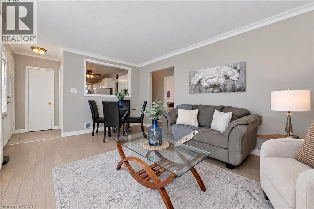 41 Prince Charles Drive, Georgetown, Ontario  L7G 3T9 - Photo 4 - 40866684