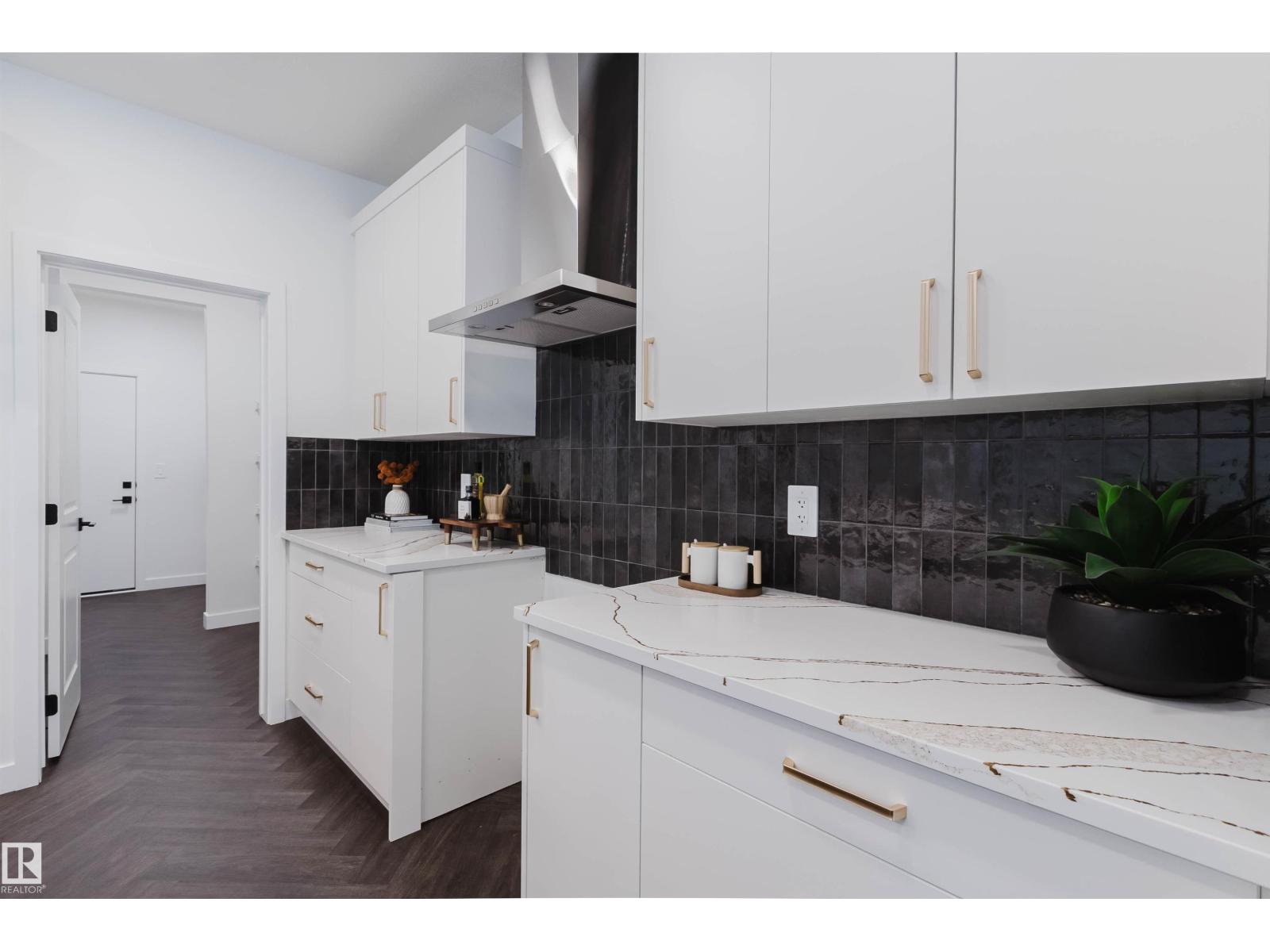 20723 40 AV NW