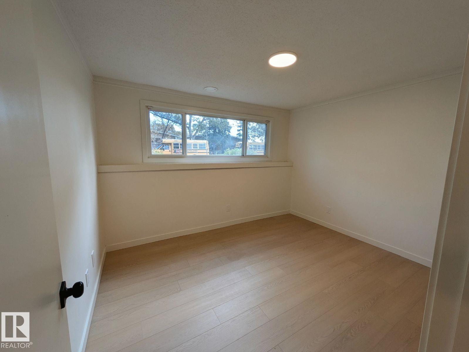 12716 125 ST NW