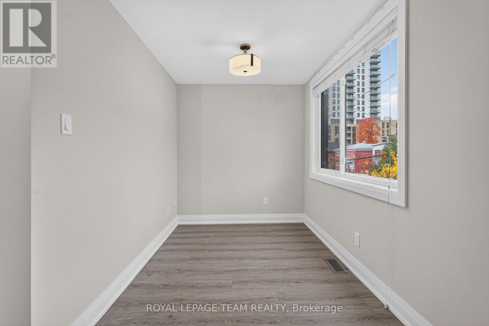 3 - 336 Tweedsmuir Avenue, Ottawa, Ontario  K1Z 5N4 - Photo 17 - X14095462