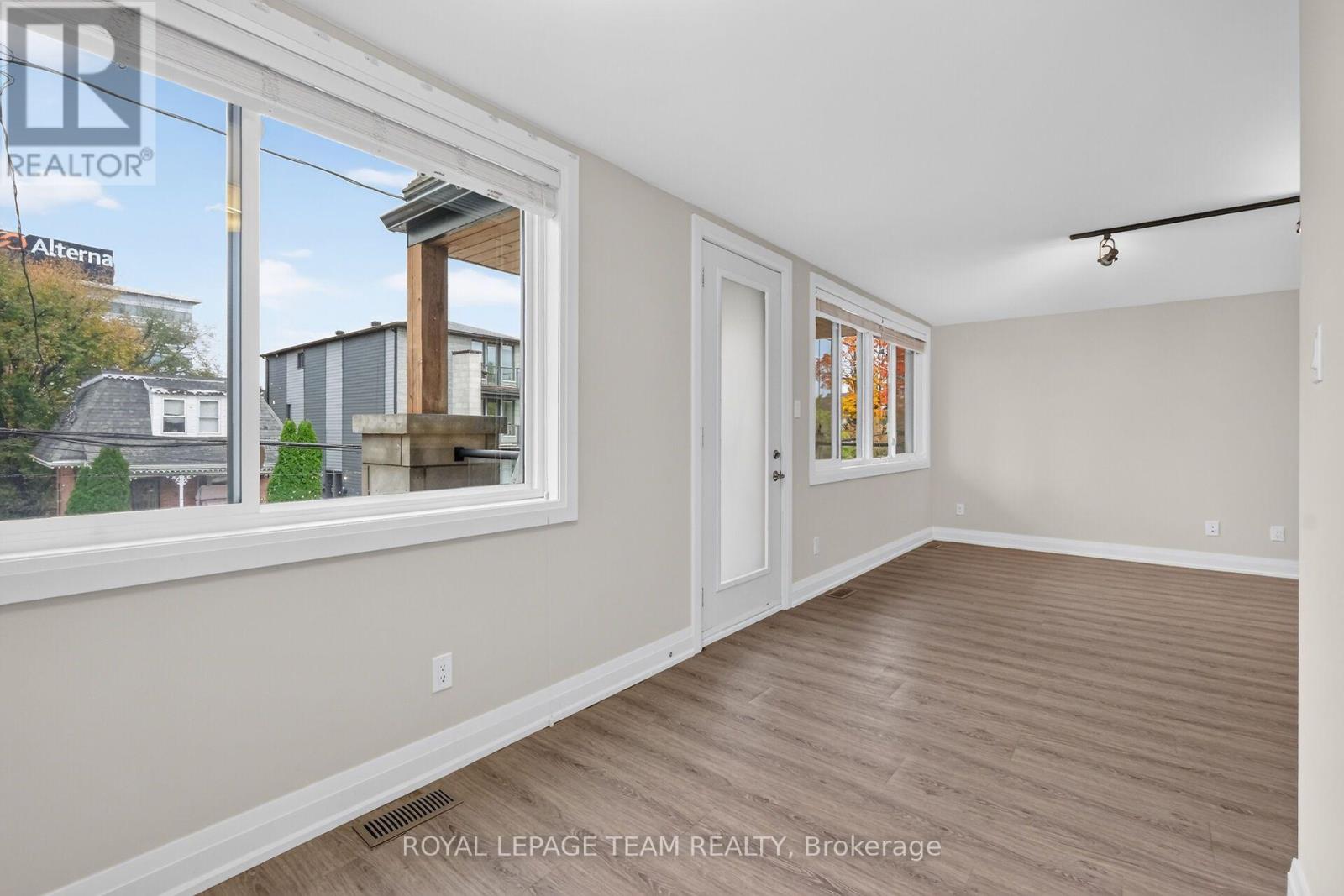3 - 336 Tweedsmuir Avenue, Ottawa, Ontario  K1Z 5N4 - Photo 18 - X14095462