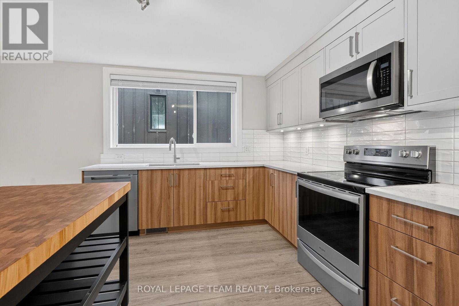 3 - 336 Tweedsmuir Avenue, Ottawa, Ontario  K1Z 5N4 - Photo 23 - X14095462