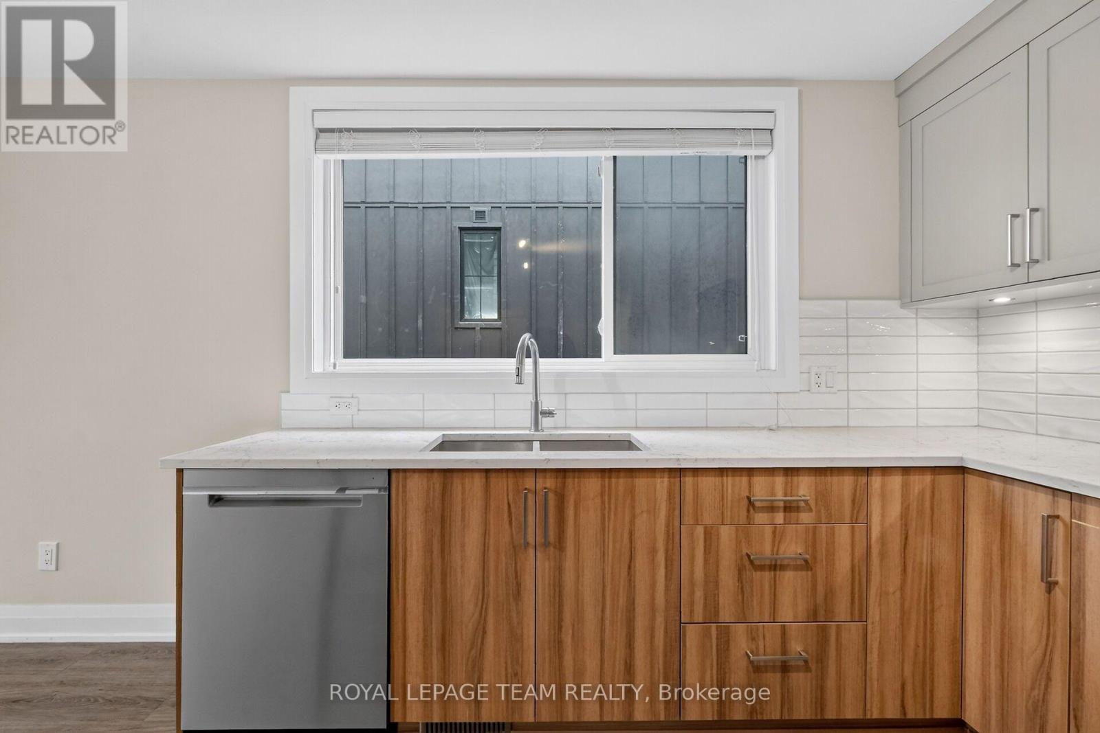 3 - 336 Tweedsmuir Avenue, Ottawa, Ontario  K1Z 5N4 - Photo 27 - X14095462