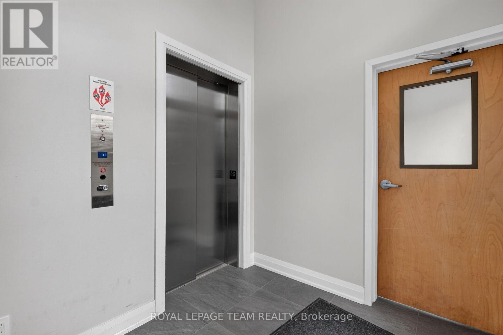 3 - 336 Tweedsmuir Avenue, Ottawa, Ontario  K1Z 5N4 - Photo 5 - X14095462