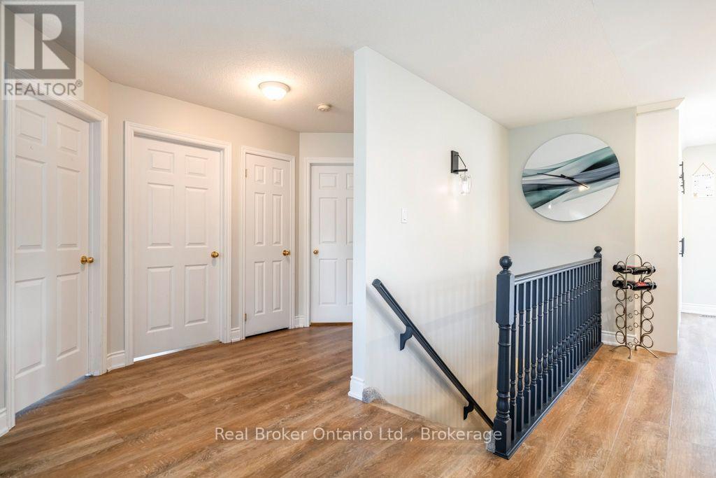 22 Burton Crescent, Springwater (Elmvale), Ontario  L0L 1P0 - Photo 15 - S14095414