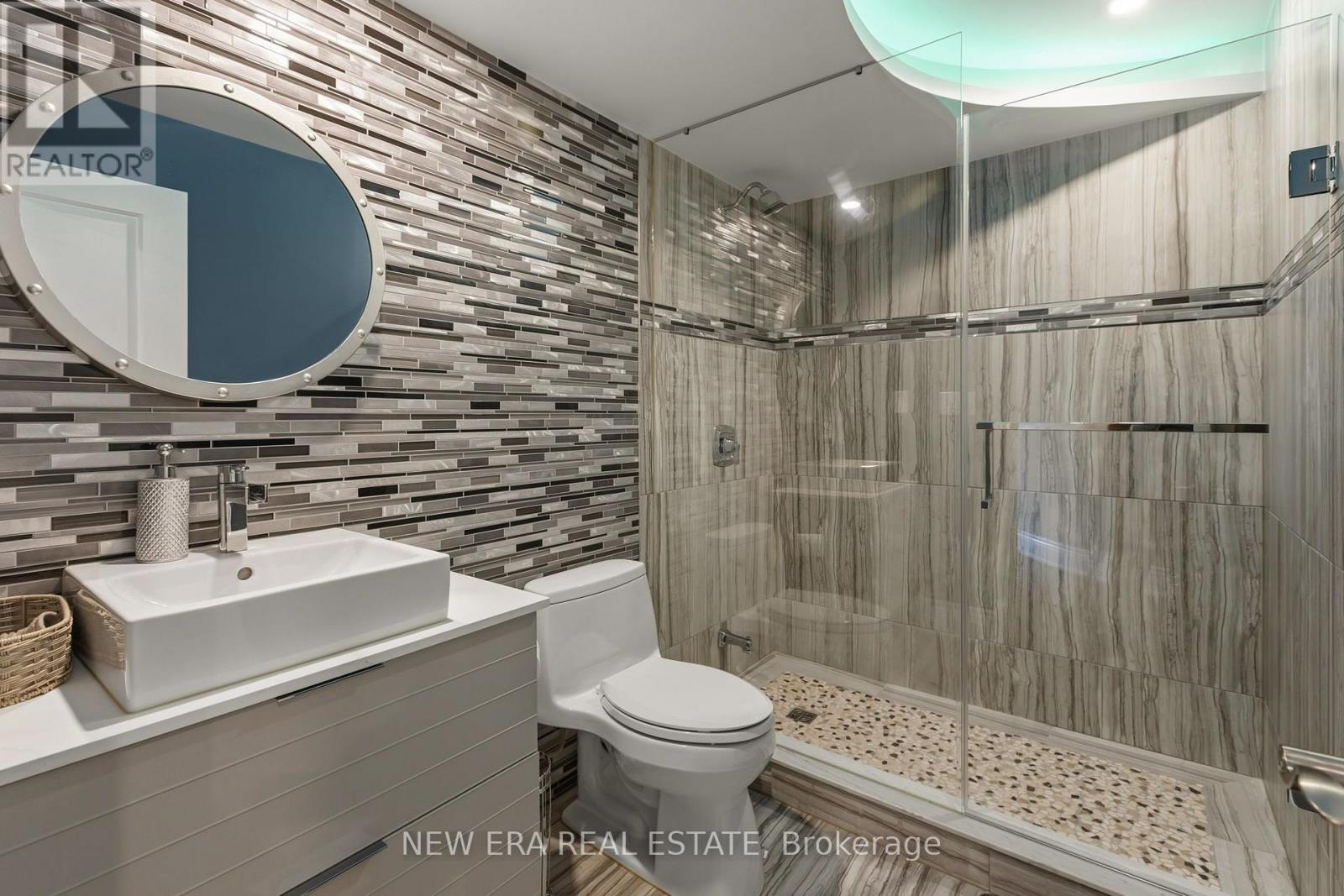 193 Lady Nadia Drive, Vaughan, Ontario  L6A 4E6 - Photo 46 - N14095430