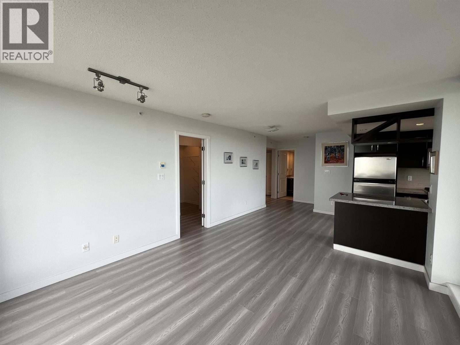 18xx 5068 KWANTLEN STREET, richmond, British Columbia