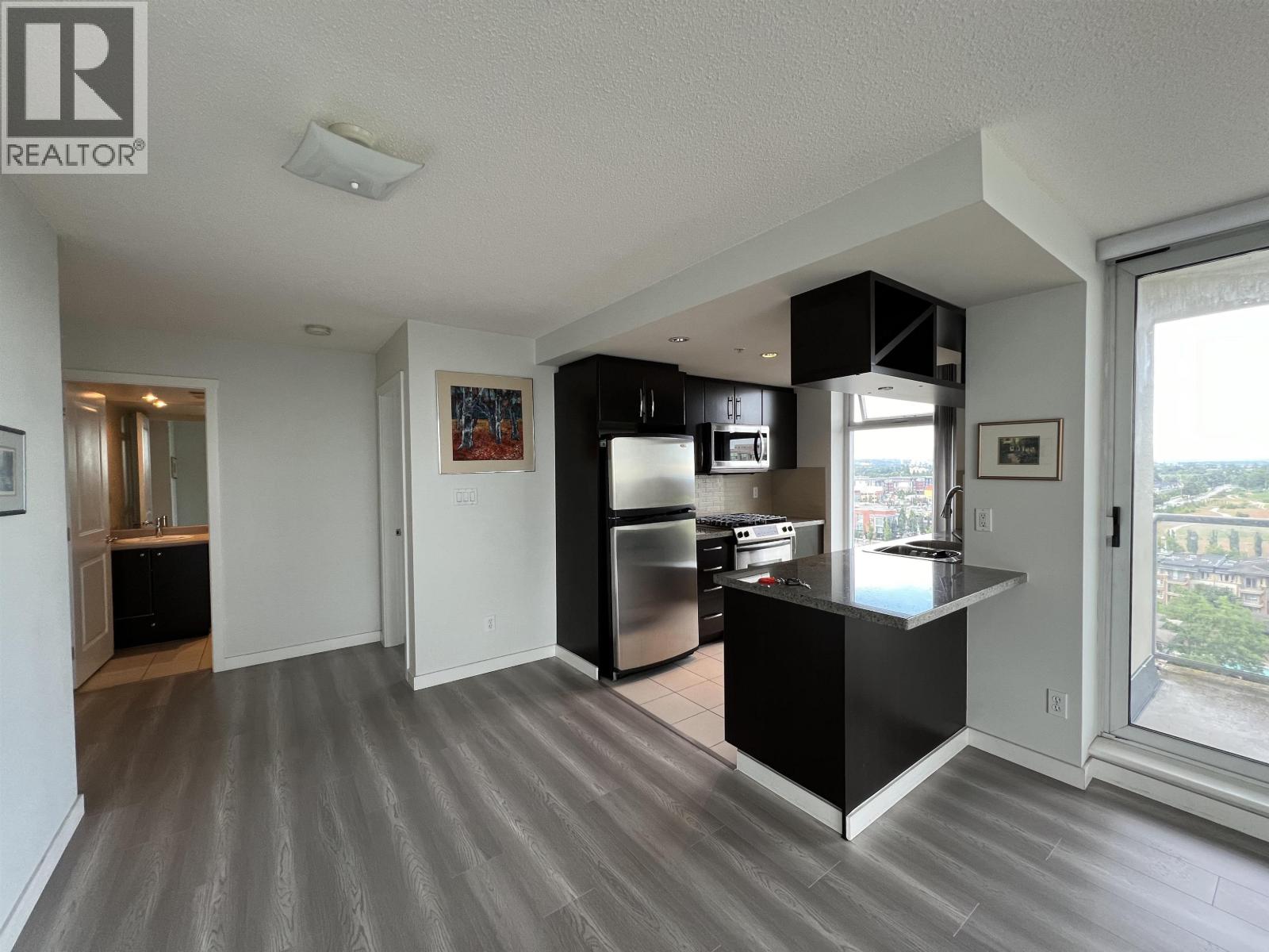 18xx 5068 KWANTLEN STREET