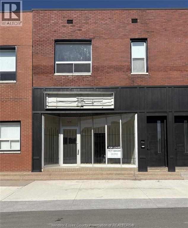 1610 University Avenue, Windsor, Ontario N9B 1C2 - Photo 9 - 26013884