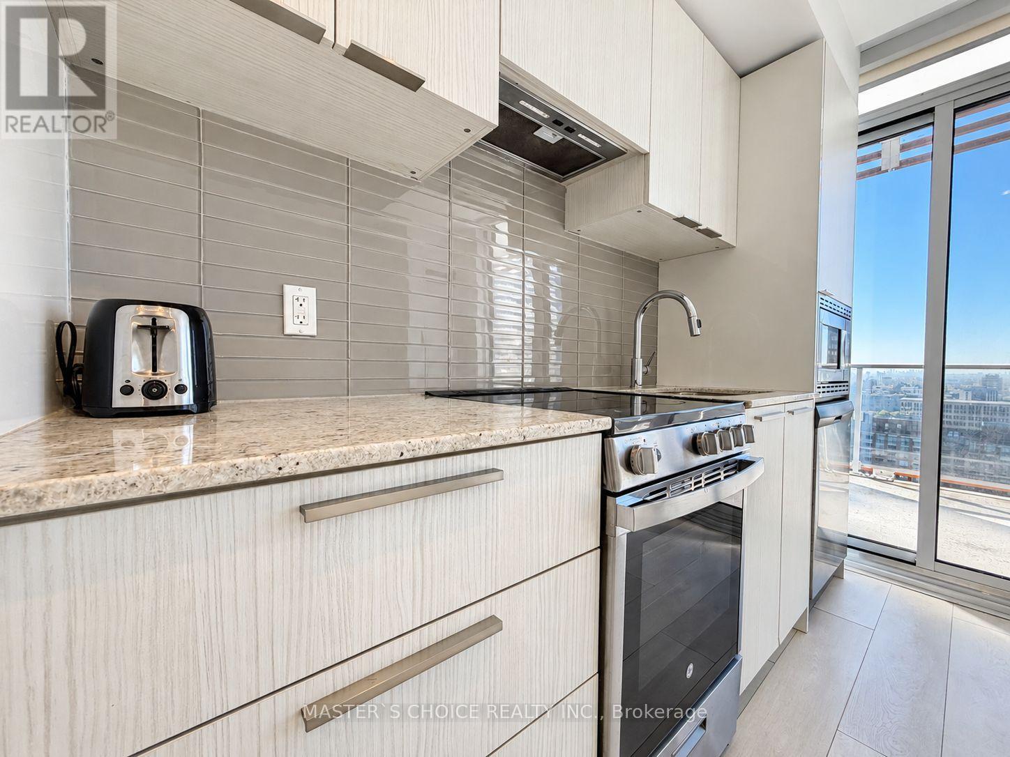 2205 - 18 Maitland Terrace, Toronto, Ontario  M4Y 0H2 - Photo 4 - C13872666