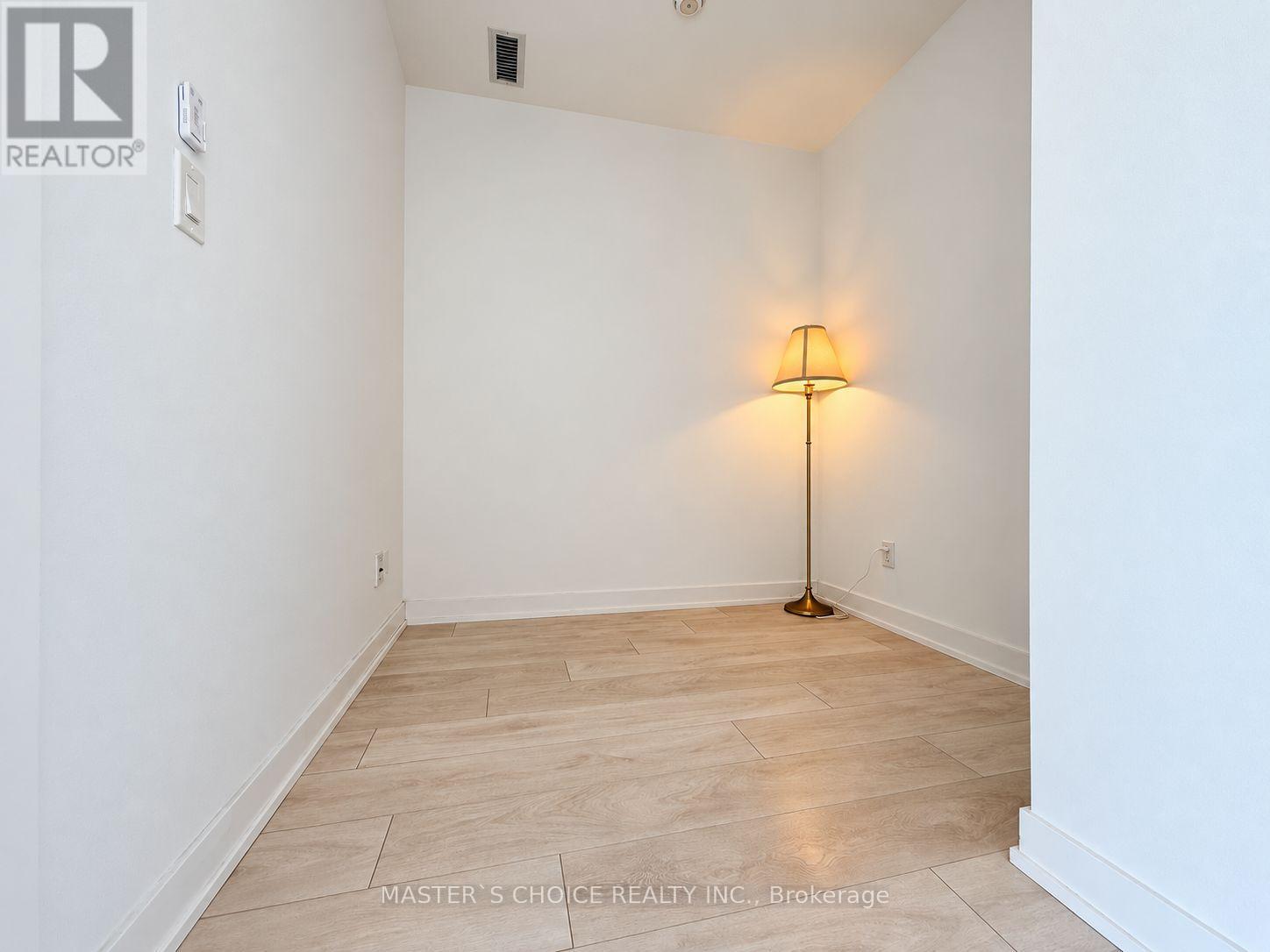 2205 - 18 Maitland Terrace, Toronto, Ontario  M4Y 0H2 - Photo 8 - C13872666