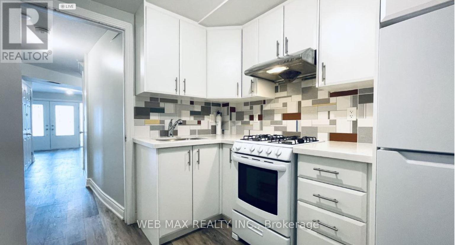 Bsmt - 92 Spencer Avenue, Toronto, Ontario  M6K 2J6 - Photo 8 - W14095396