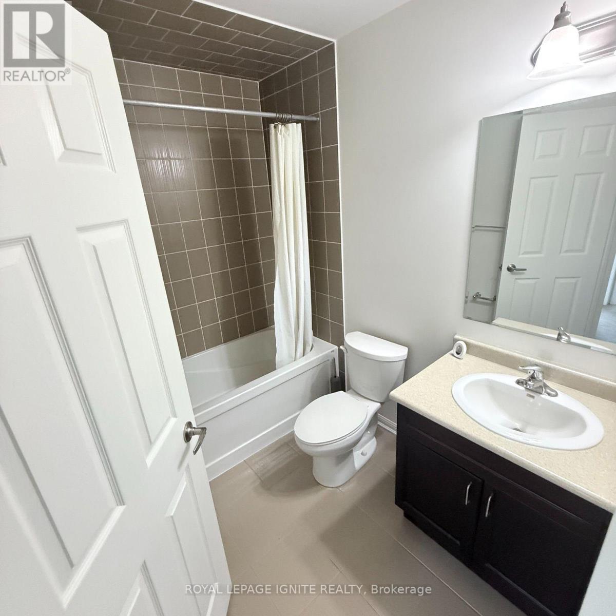 1026 Parmenter Point, Milton, Ontario  L9T 8R1 - Photo 14 - W14095400