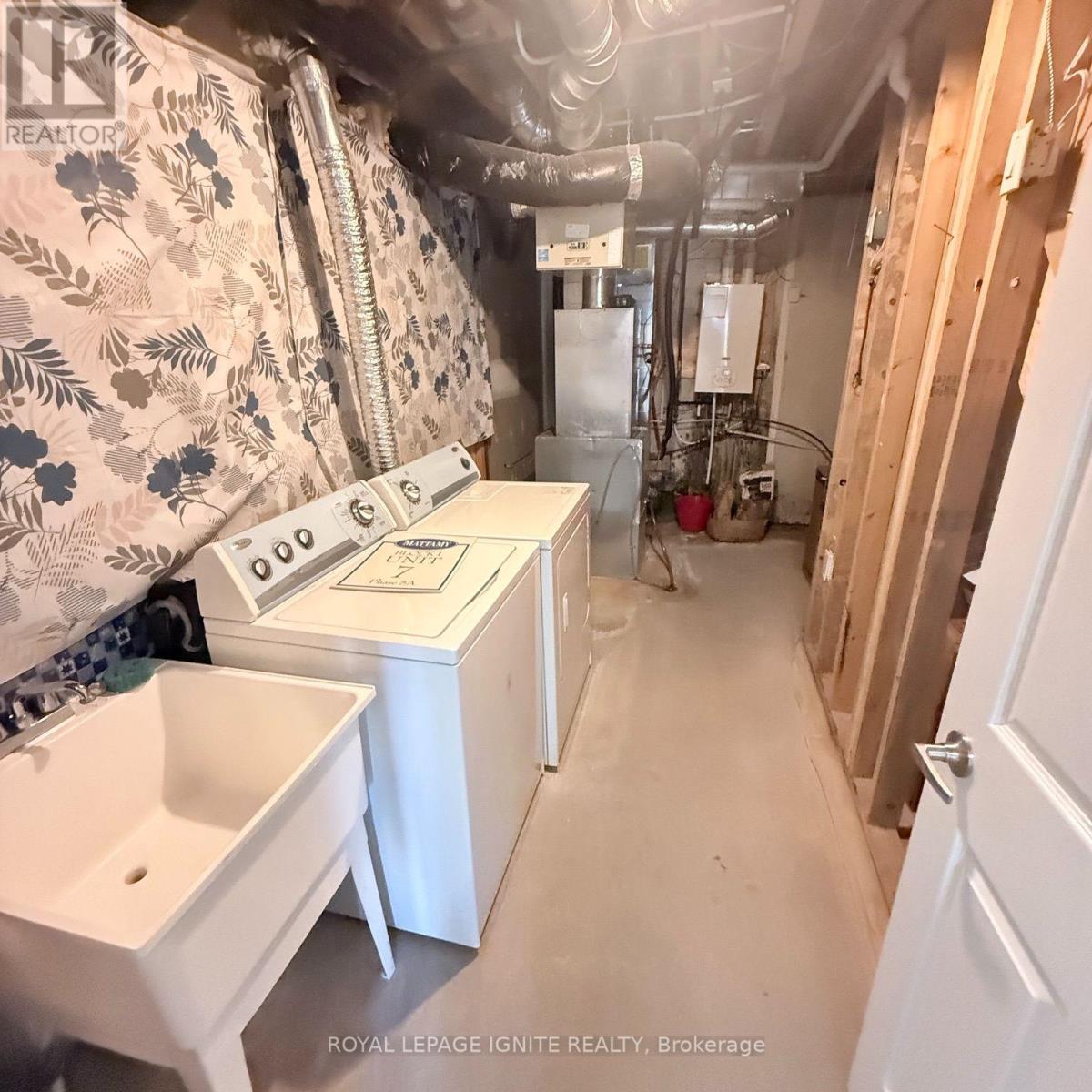 1026 Parmenter Point, Milton, Ontario  L9T 8R1 - Photo 15 - W14095400