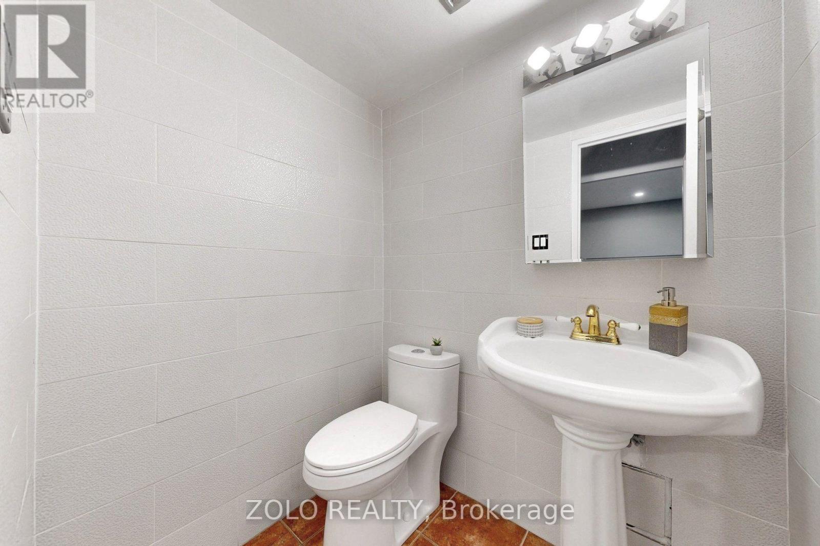 247c - 2 Valhalla Inn Road, Toronto (Islington-City Centre West), Ontario  M9B 6C3 - Photo 23 - W14095424