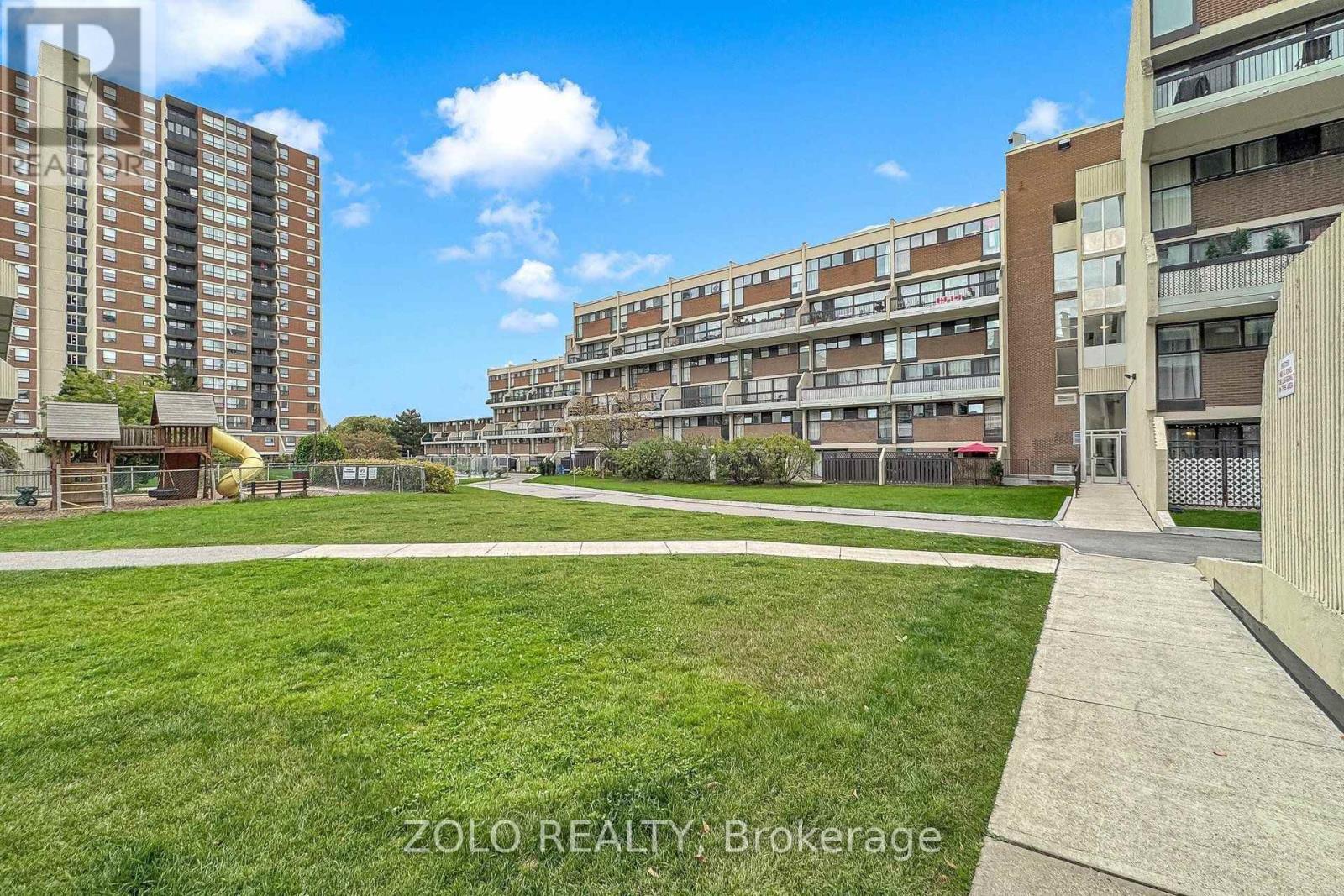 247c - 2 Valhalla Inn Road, Toronto (Islington-City Centre West), Ontario  M9B 6C3 - Photo 45 - W14095424