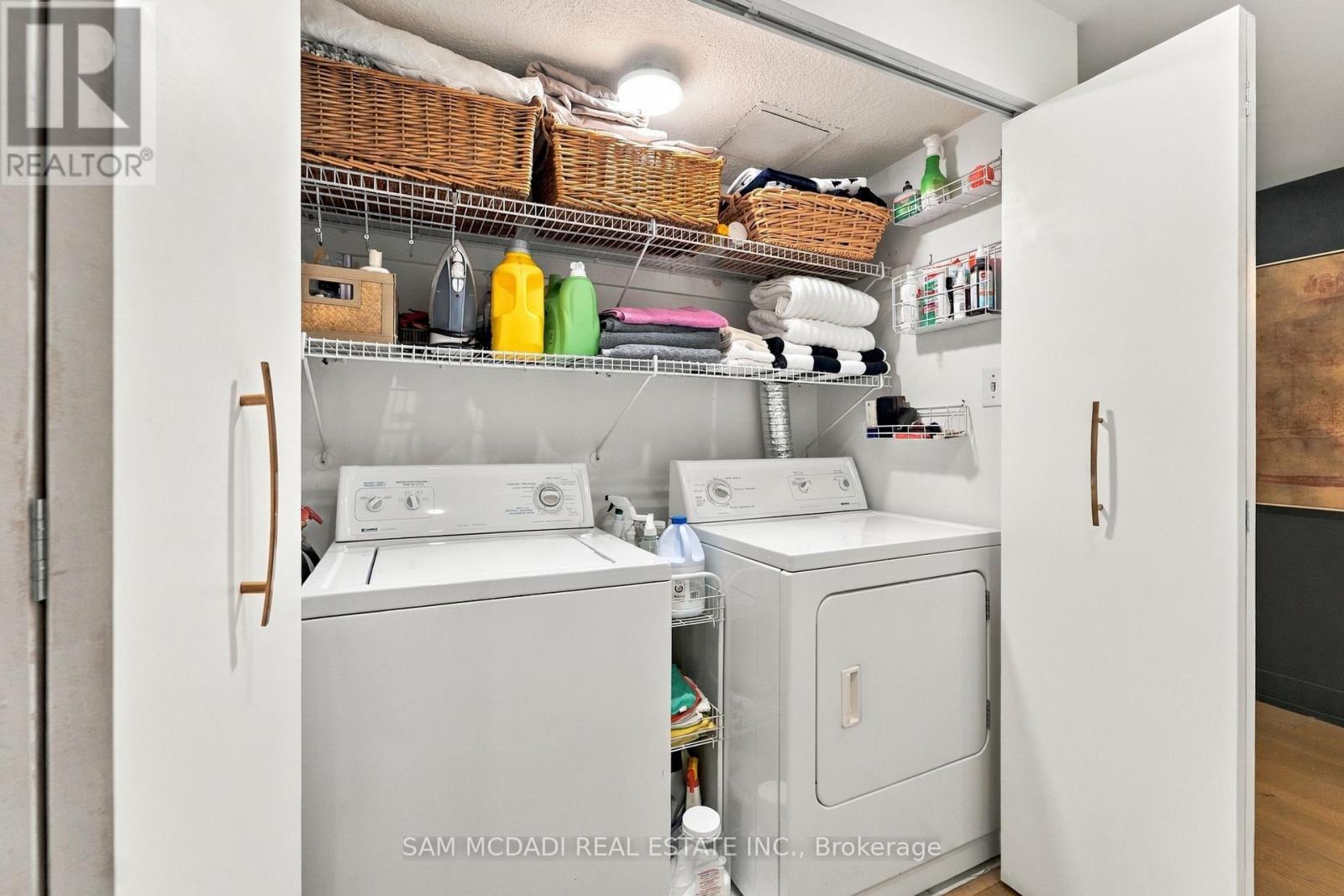 206 - 812 Burnhamthorpe Road, Toronto (Markland Wood), Ontario  M9C 4W1 - Photo 26 - W14095458