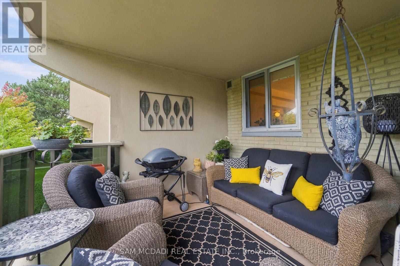 206 - 812 Burnhamthorpe Road, Toronto (Markland Wood), Ontario  M9C 4W1 - Photo 28 - W14095458