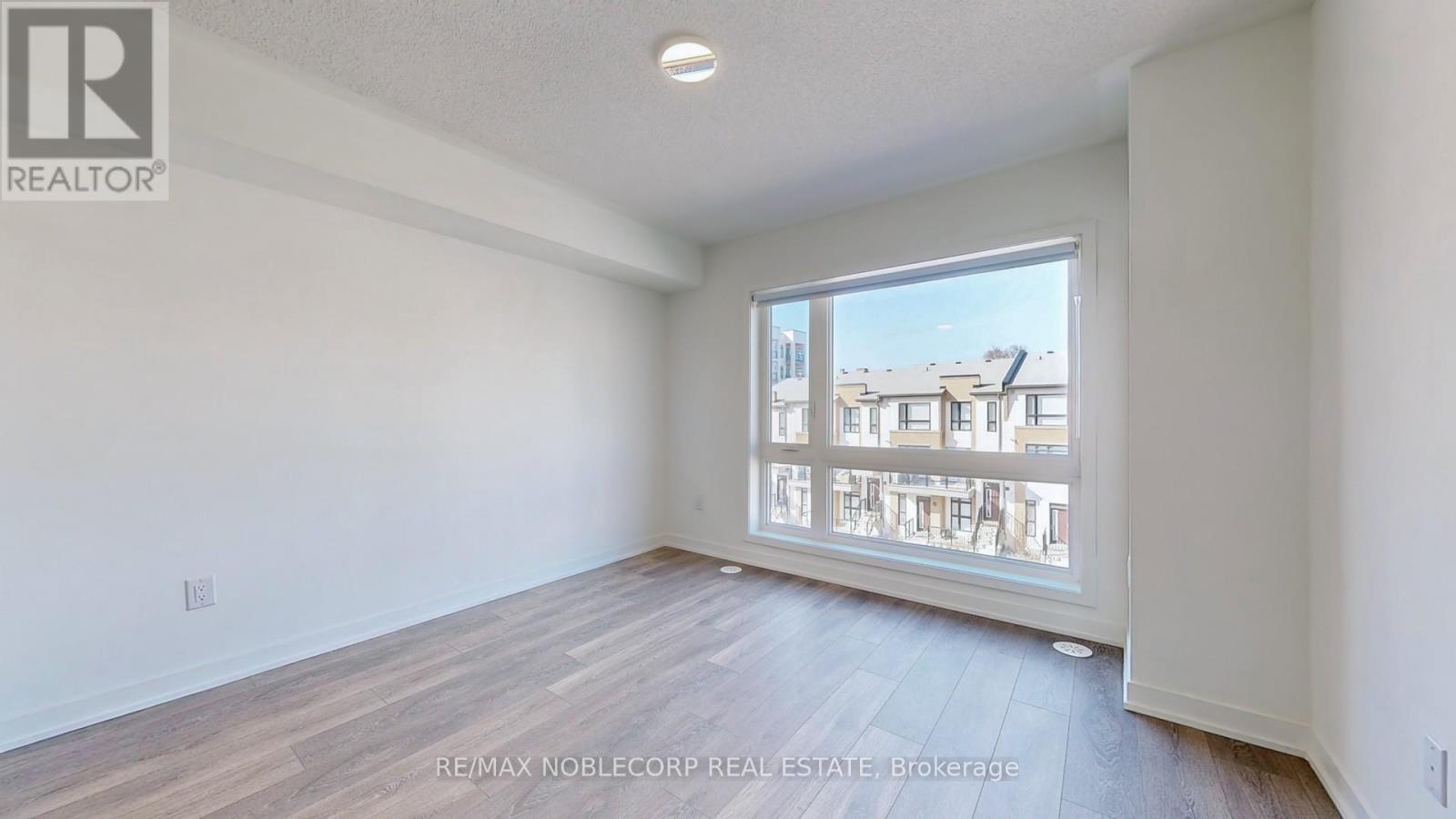 205 - 145 Canon Jackson Drive, Toronto, Ontario M6M 2G1 - Photo 17 - W14095470