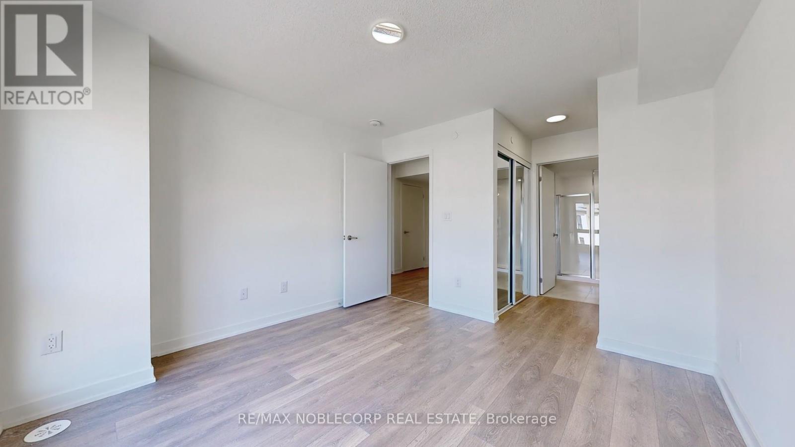 205 - 145 Canon Jackson Drive, Toronto, Ontario M6M 2G1 - Photo 20 - W14095470