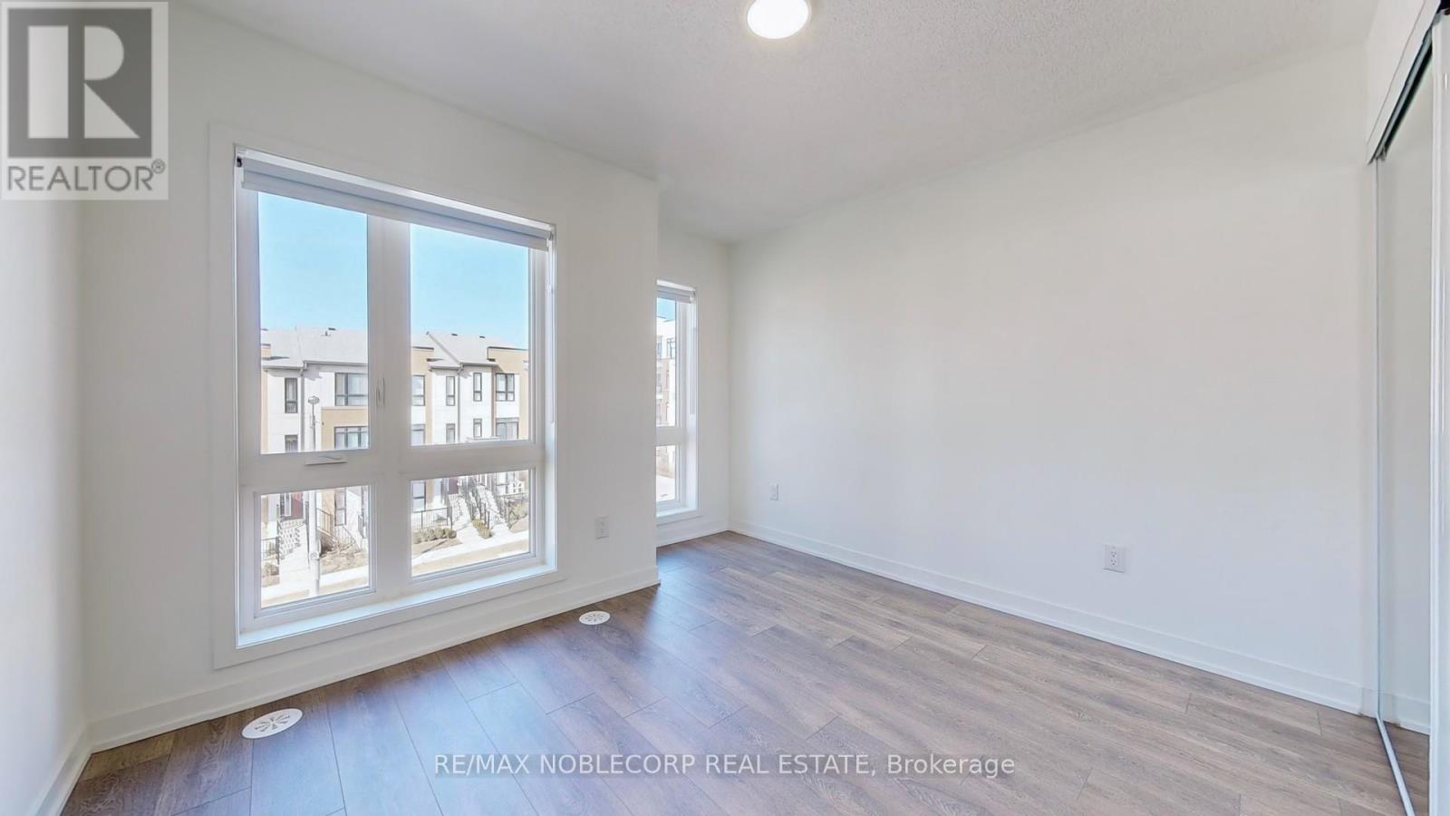 205 - 145 Canon Jackson Drive, Toronto, Ontario M6M 2G1 - Photo 23 - W14095470