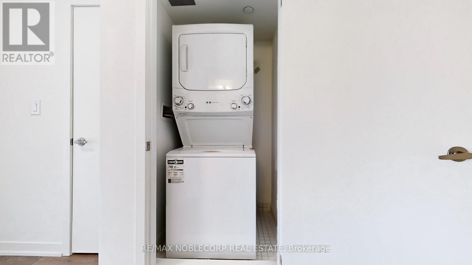 205 - 145 Canon Jackson Drive, Toronto, Ontario M6M 2G1 - Photo 28 - W14095470