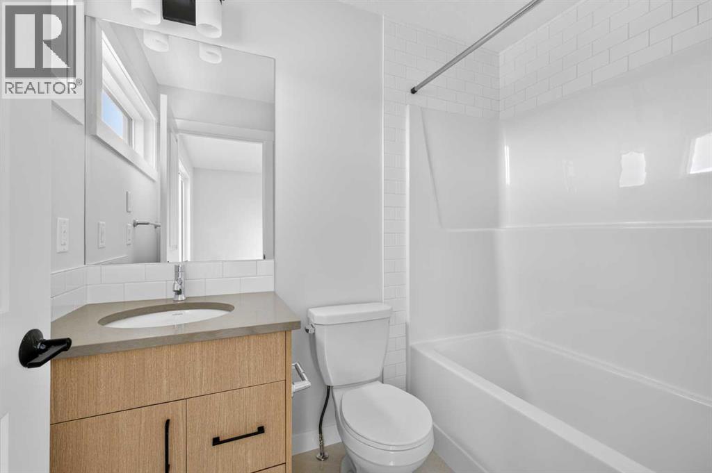 255 Lucas Gate NW, Calgary, Alberta T3P 2S5 - Photo 22 - A2345255