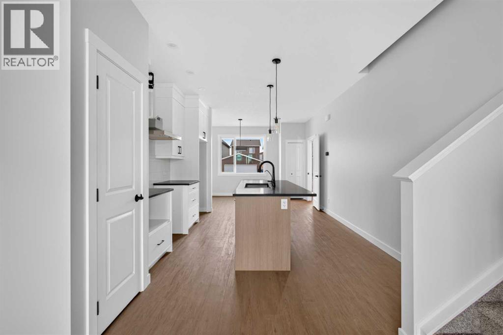 255 Lucas Gate NW, Calgary, Alberta T3P 2S5 - Photo 6 - A2345255
