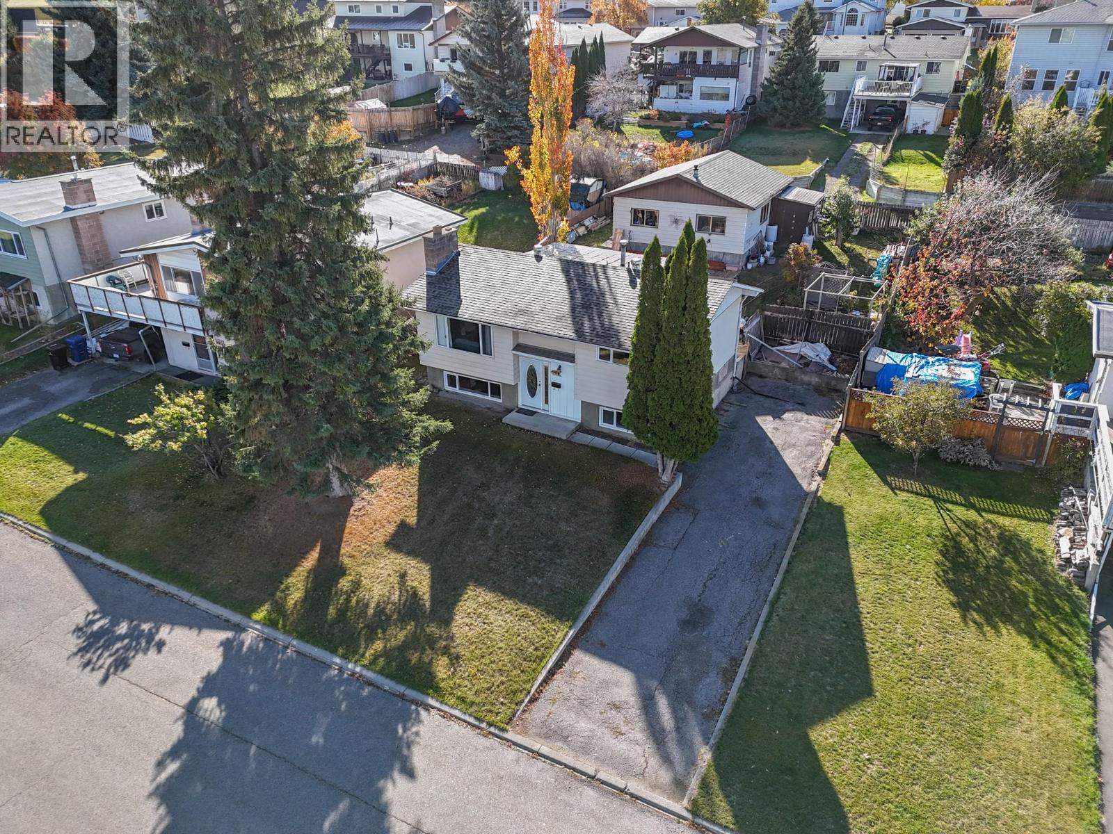 901 14th Street S, Cranbrook, British Columbia  V1C 1Y2 - Photo 36 - 10403729