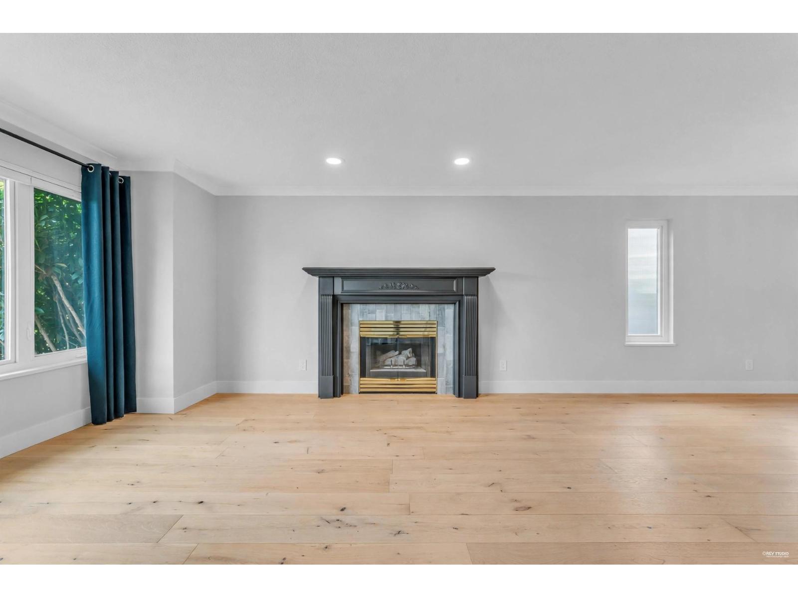 14** 134A STREET