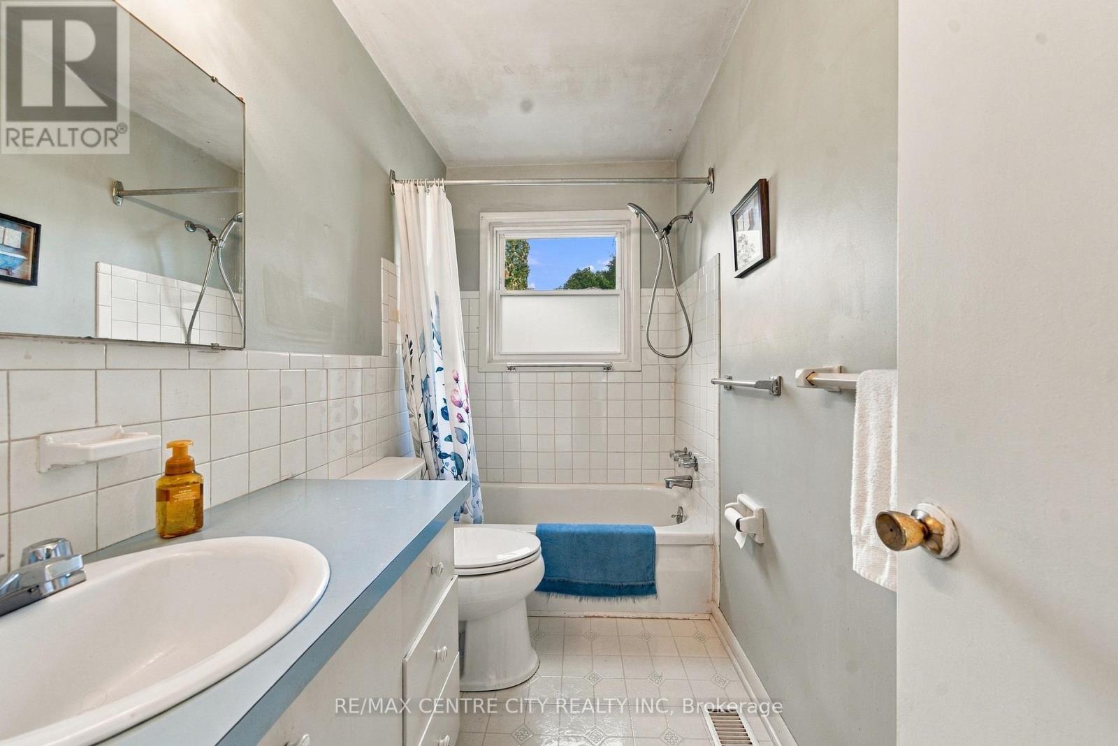 740 Dunboyne Crescent, London North, Ontario  N5X 1Y1 - Photo 30 - X14086966
