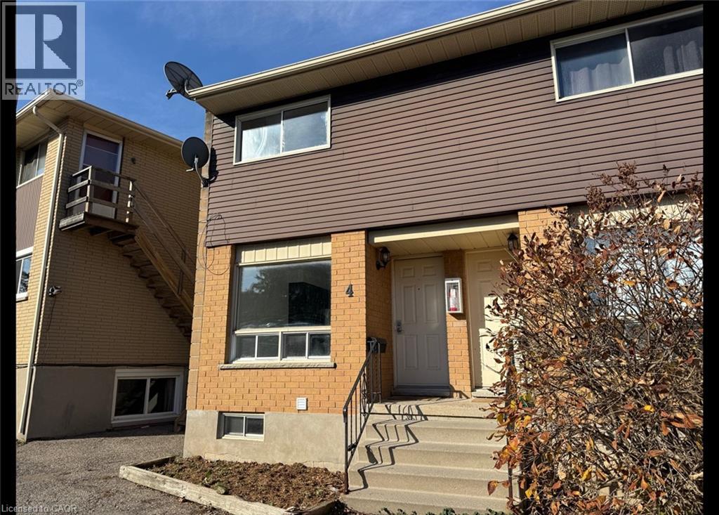 32 RALGREEN Crescent Unit# 4