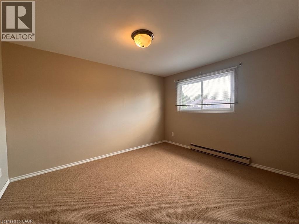 729 Parkview Crescent, Cambridge, Ontario  N3H 5H1 - Photo 8 - 40872036