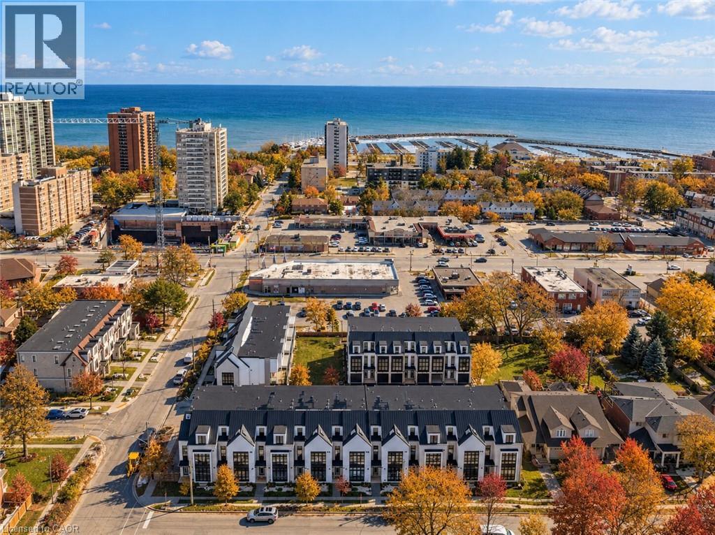 138 East Street Unit# 4, Oakville, Ontario  L6L 0H9 - Photo 2 - 40869589