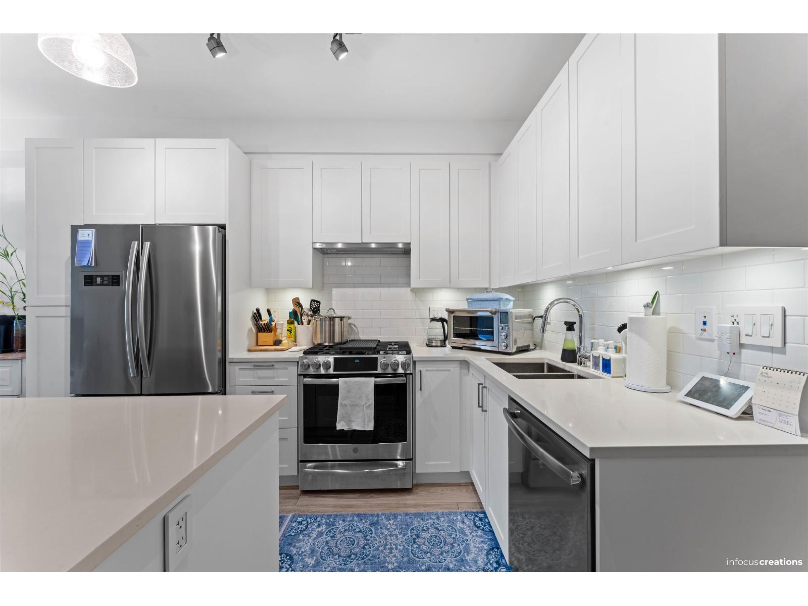 123 20673 78 AVENUE