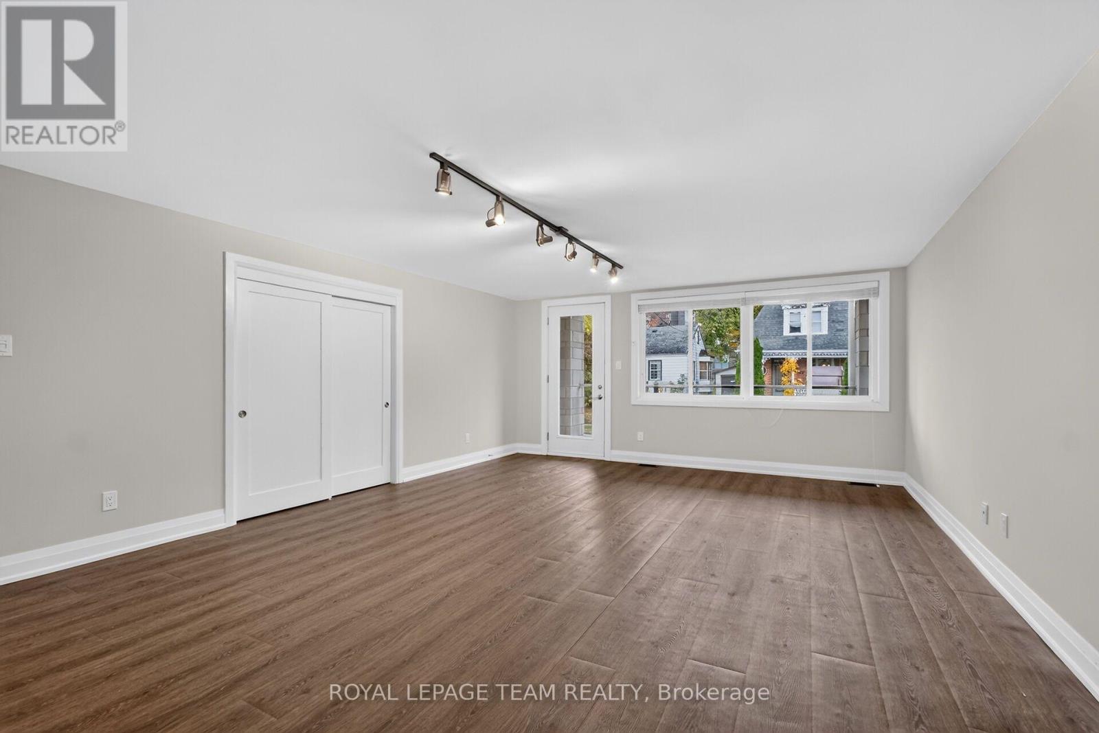 2 - 336 Tweedsmuir Avenue, Ottawa, Ontario  K1Z 5N4 - Photo 11 - X14095484