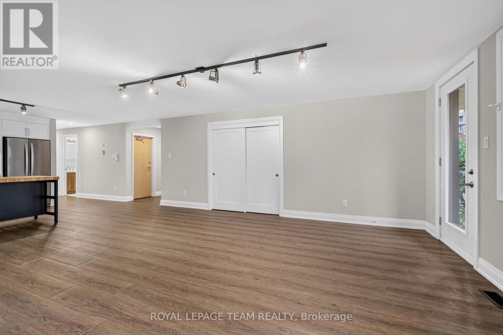 2 - 336 Tweedsmuir Avenue, Ottawa, Ontario  K1Z 5N4 - Photo 14 - X14095484