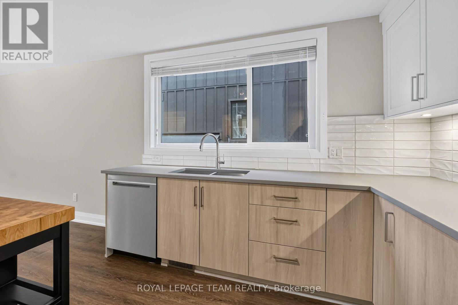 2 - 336 Tweedsmuir Avenue, Ottawa, Ontario  K1Z 5N4 - Photo 24 - X14095484